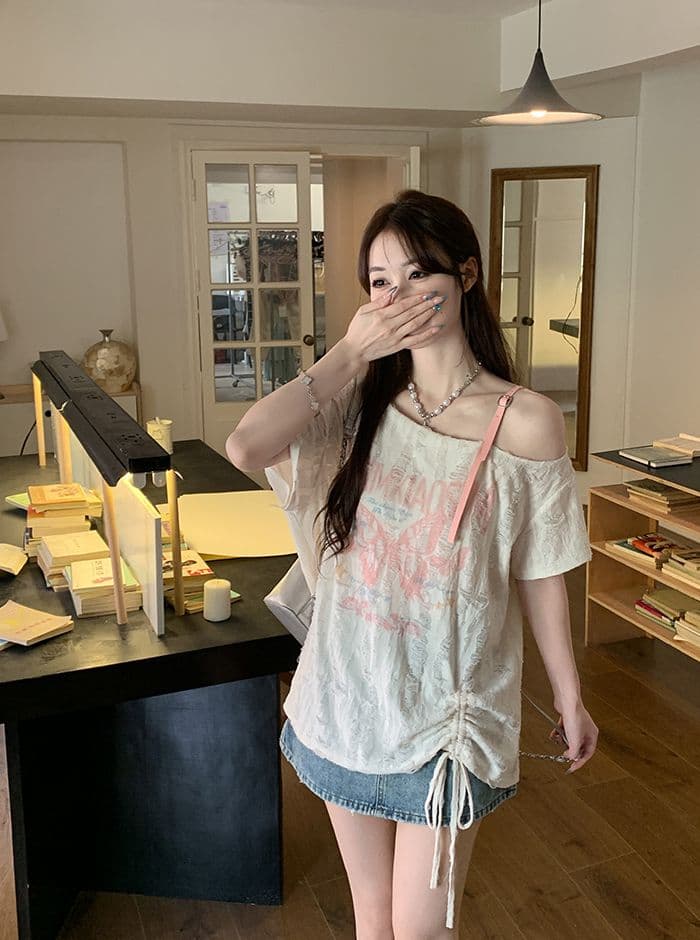 있음 선적 원본 원단 한국 스타일 프린트 알파벳 오프숄더 자외선 차단 루즈핏 맨위 여성 슬림해 보이는 새로운 여성 의류 상세 이미지 4