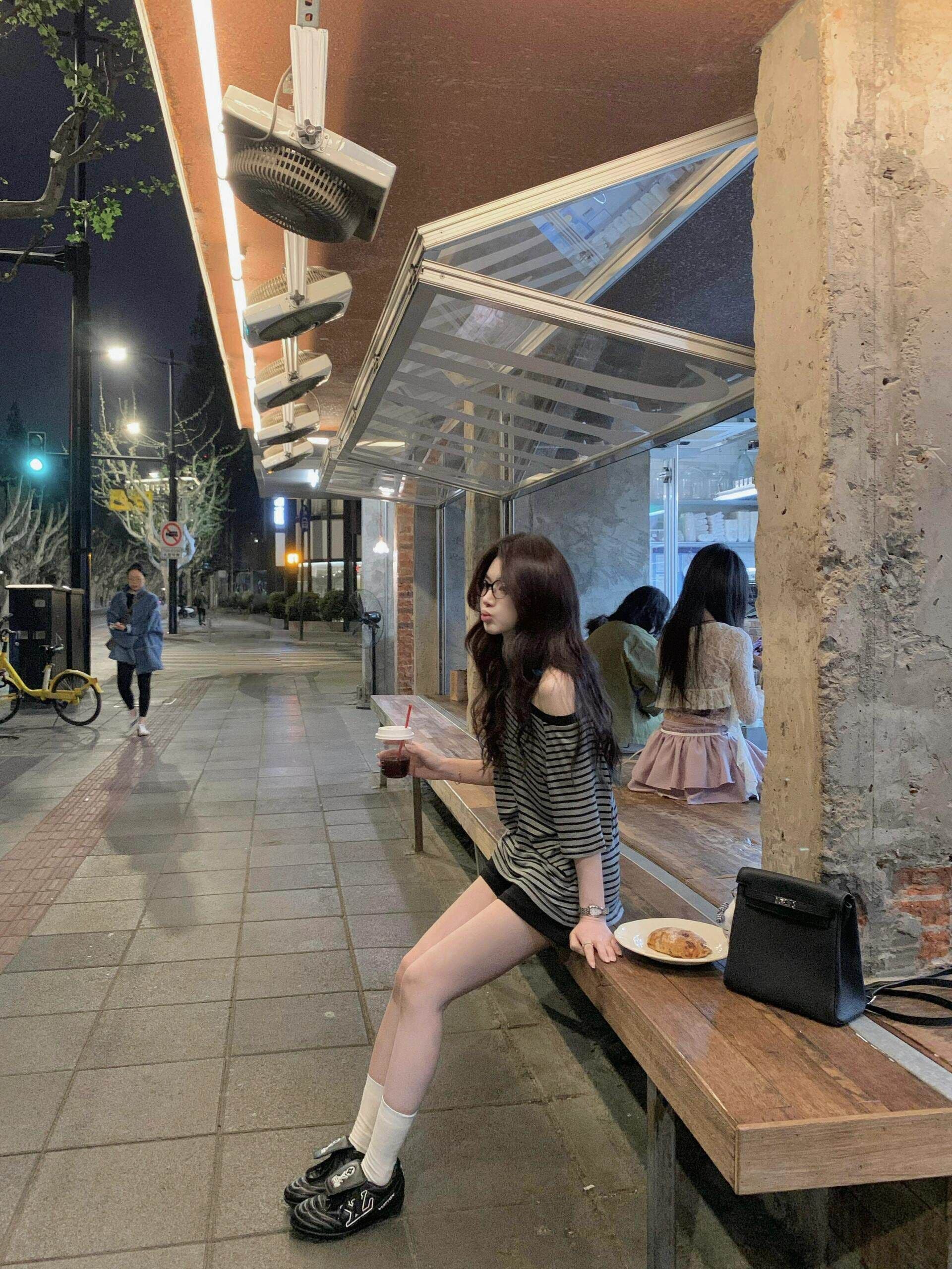 있음 선적 원본 대외 무역 면 한 부서 캐주얼 소녀 여름 느긋한 스트라이프 이슬 비스듬한 어깨 반팔 맨위 상세 이미지 5
