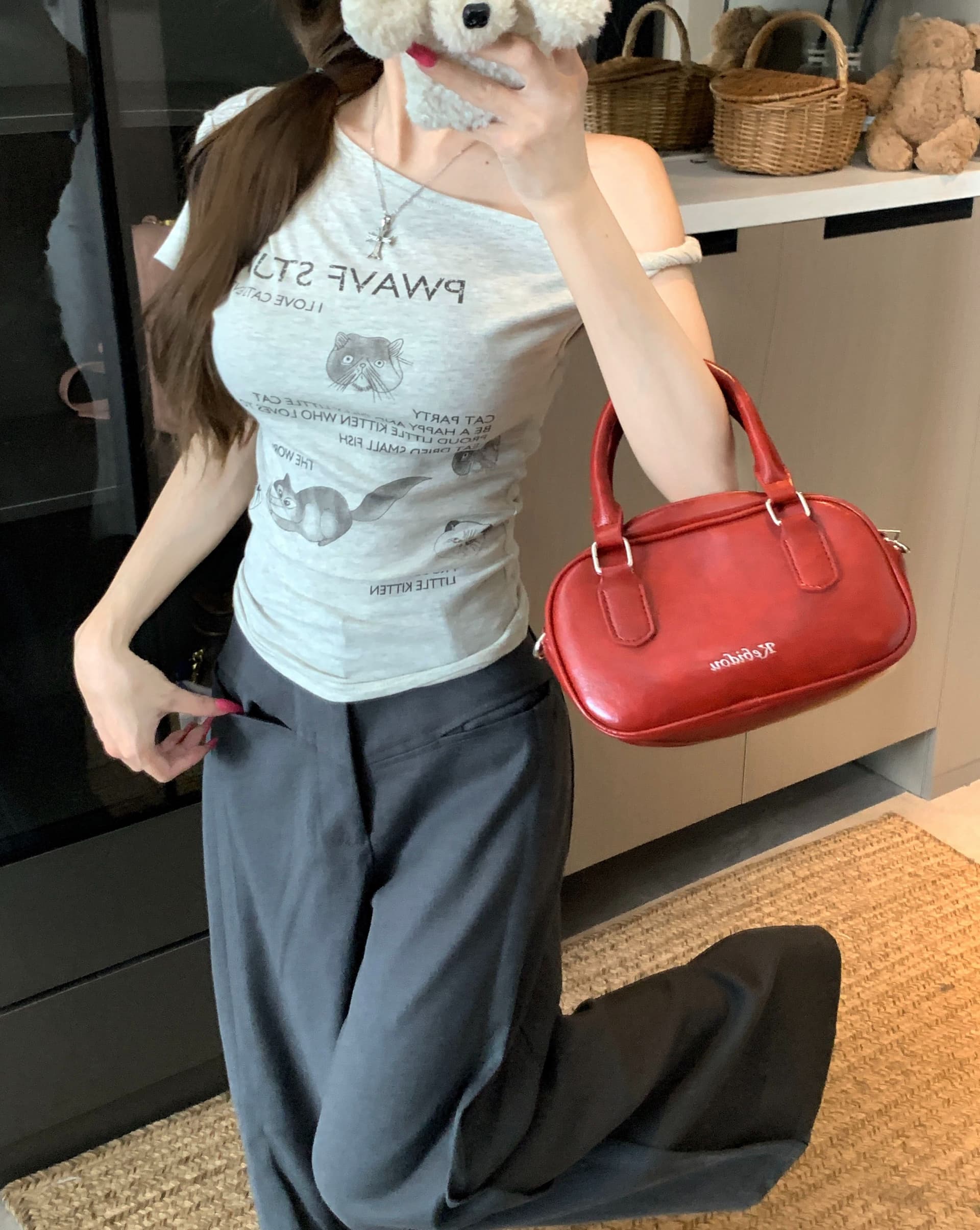 있음 선적 면 새끼 고양이 프린트 비스듬한 어깨 반팔 티셔츠 여성 여름 디자인 센스 불규칙 오프숄더 쇼트 스타일 맨위 상세 이미지 4