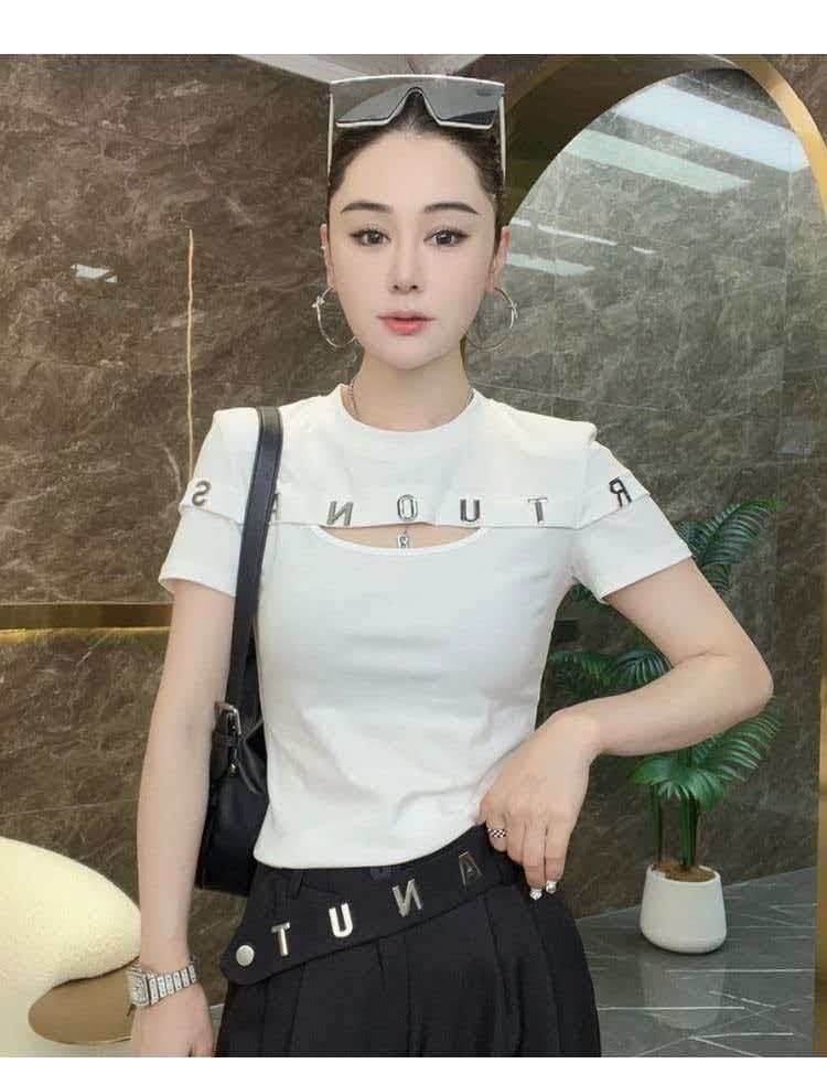 있음 선적 40 순면 1 1 슬림해 보이는 패션 다용도 라운드 넥 맨위 홀로우 아웃 몸매 가꾸기 알파벳 반팔 여성 티셔츠 상세 이미지 5