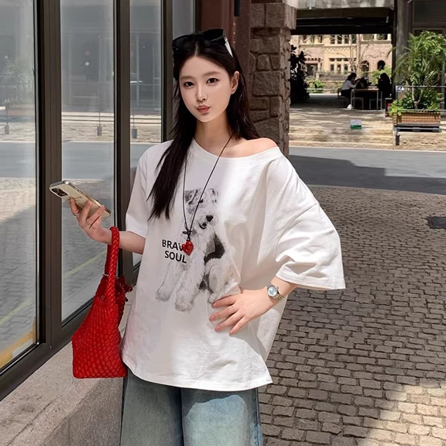 있음 선적 대외 무역 원본 품질 한국 스타일 캐주얼 비스듬한 어깨 반팔 강아지 프린트 티셔츠 여성 슬림해 보이는 맨위