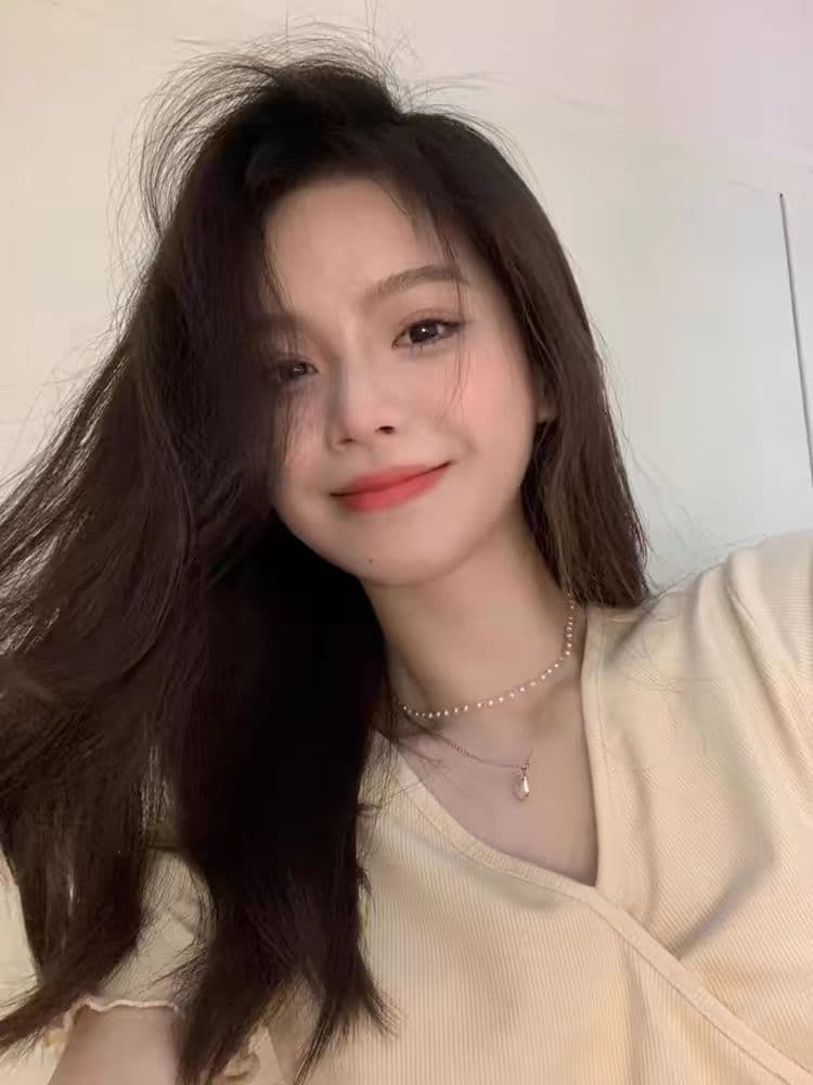 있음 선적 핫걸 쇼트 스타일 디스플레이 몸 V넥 스트랩 티셔츠 여성용 짧은 소매 작은 대중 여름 새로운 니트 스웨터 몸매 가꾸기 트렌디 상세 이미지 8