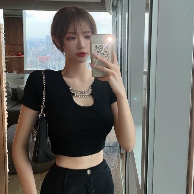 있음 선적 핫걸 검정색 반팔 여성 여름 디자인 센스 작은 대중 몸매 가꾸기 슬림해 보이는 쇼트 스타일 Chic 맨위 ins 타이트 상세 이미지 12