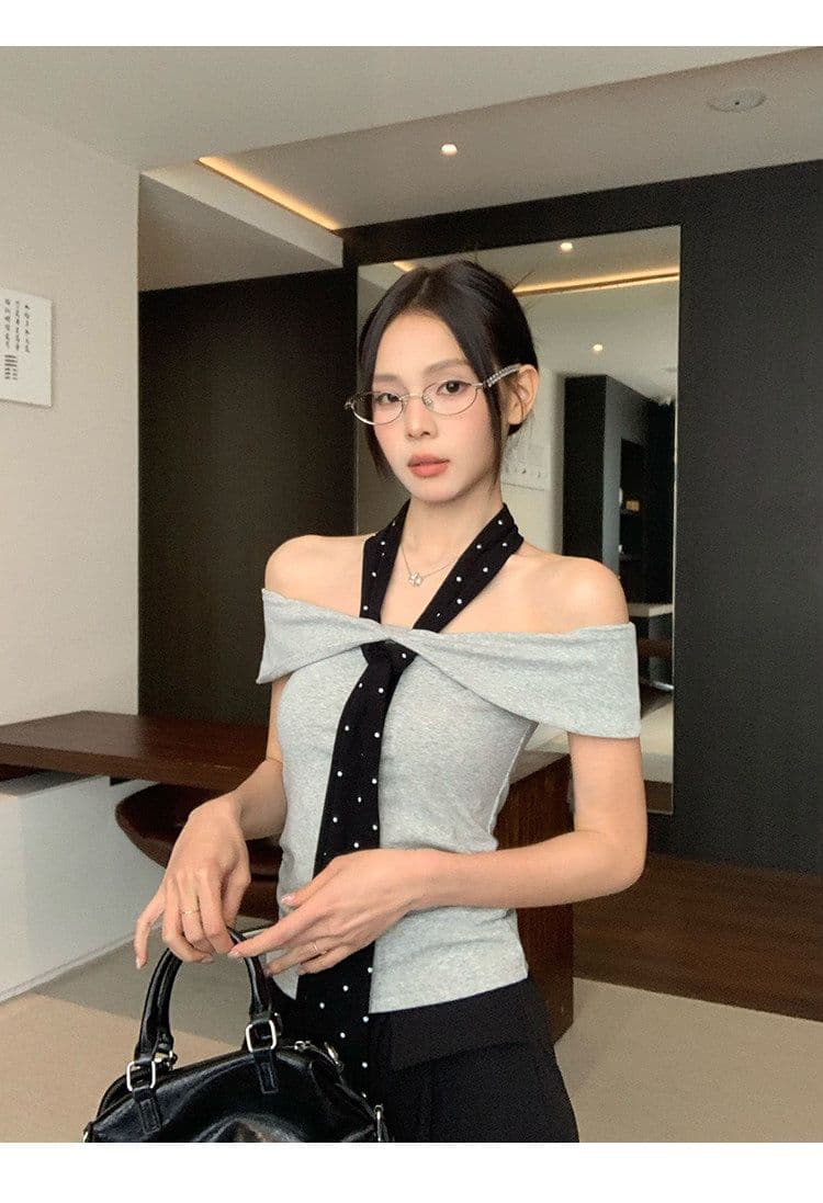 있음 선적 원본 회색 오프숄더 반팔 티셔츠 여성 여름 몸매 가꾸기 슬림해 보이는 한 부서 품격 오프숄더 맨위 상세 이미지 12
