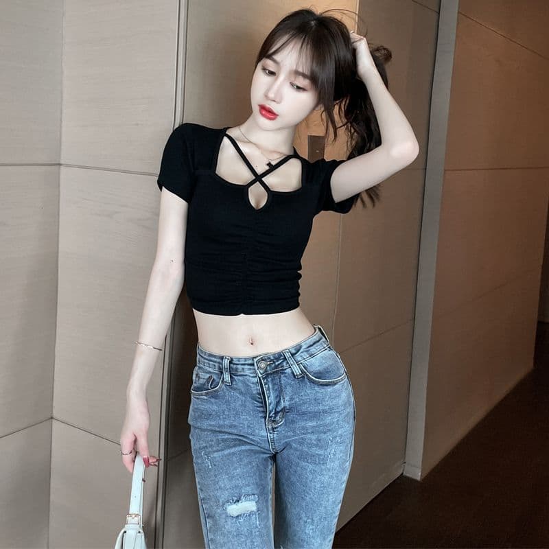 있음 선적 여름 드레스 새로운 광장 칼라 검정색 반팔 티셔츠 여성 조심해. 기계 디자인 센스 이슬 쇄골 쇼트 스타일 맨위 상세 이미지 5