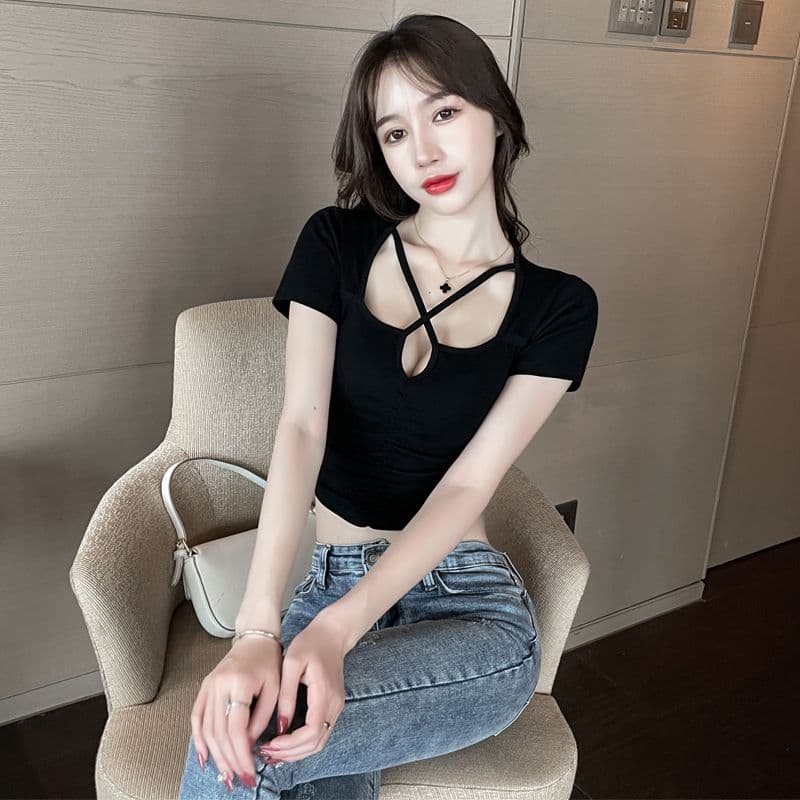 있음 선적 여름 드레스 새로운 광장 칼라 검정색 반팔 티셔츠 여성 조심해. 기계 디자인 센스 이슬 쇄골 쇼트 스타일 맨위 상세 이미지 7