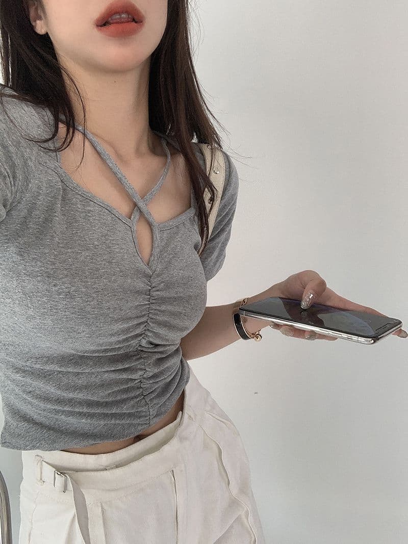 있음 선적 여름 드레스 새로운 광장 칼라 검정색 반팔 티셔츠 여성 조심해. 기계 디자인 센스 이슬 쇄골 쇼트 스타일 맨위 상세 이미지 12