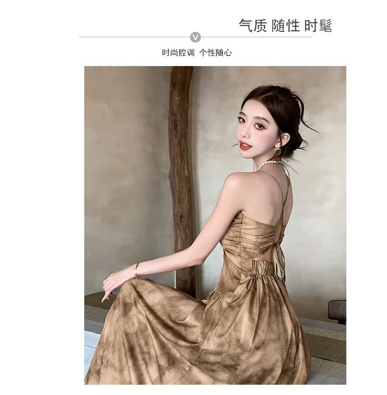 있음 선적 새로운 중식 행침 목 슬립 V넥 여성 드레스 여름 백리스 허리 수축 섹시함 롱 스커트 A라인 스커트 여성 상세 이미지 3