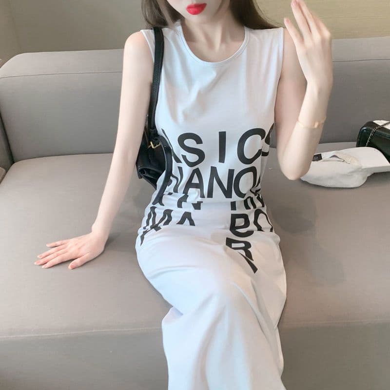 있음 선적 여름 새로운 민소매 알파벳 트임 롱 코트 한국 스타일 여성 드레스 루즈핏 느긋한 바람 무릎 아래 롱 스커트 이미지 3