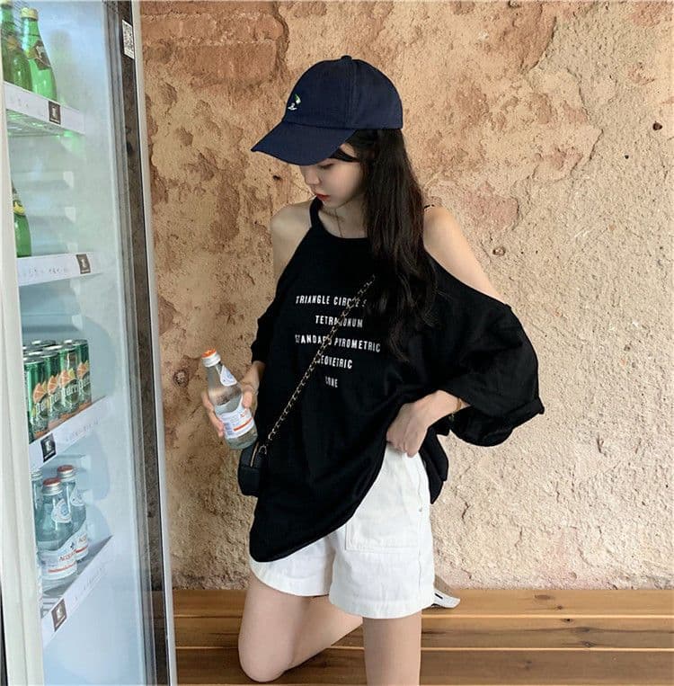 있음 선적 반팔 티셔츠 여성 루즈핏 인터넷 유명인 이상한 작은 대중 디자인 센스 오프숄더 쇄골 맨위 트렌디 상세 이미지 5