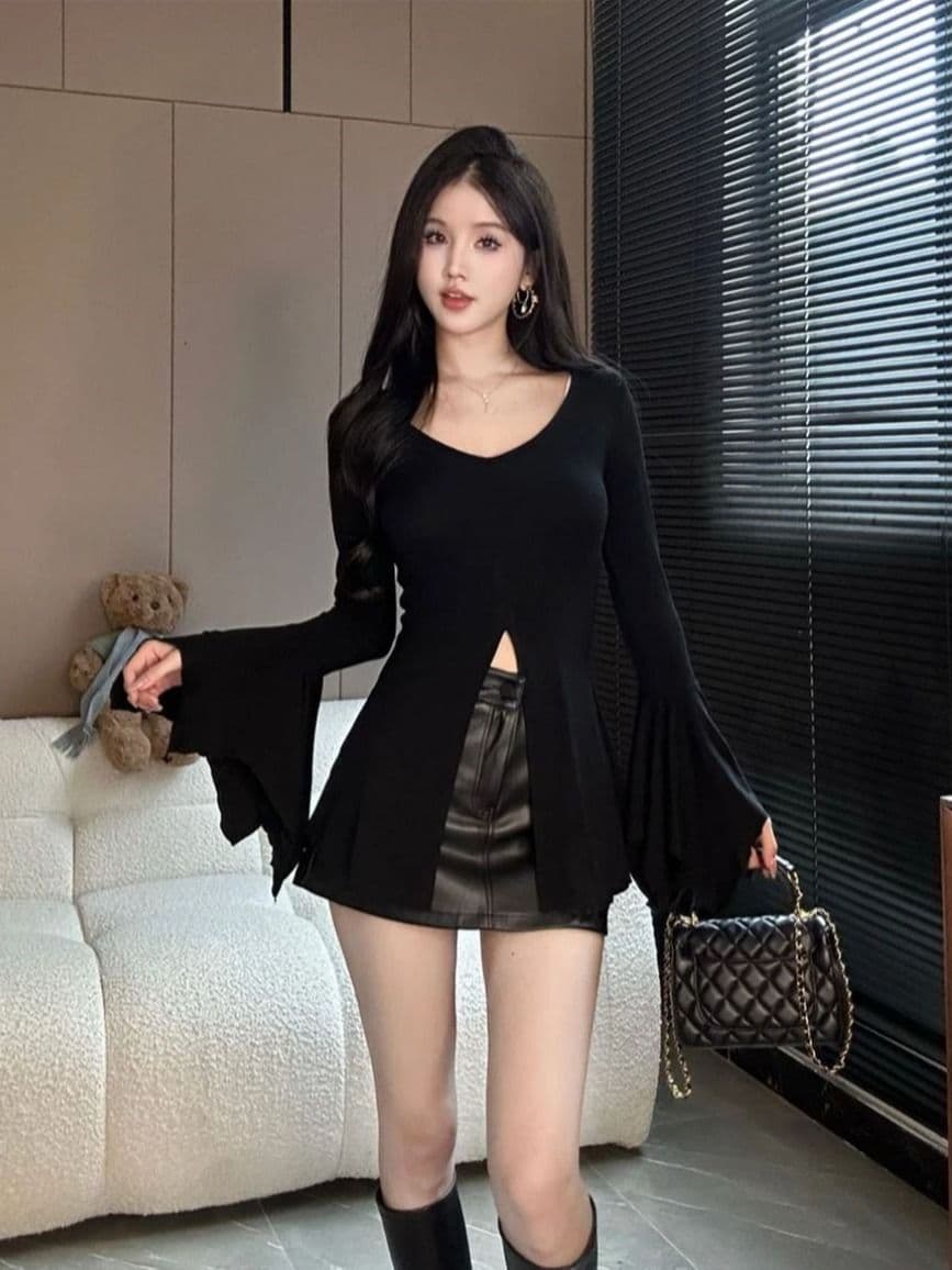 빅 사이즈 지방 mm 한국 스타일 나팔 소매 V넥 트임 긴팔 티셔츠 여성 새로운 가을 불규칙 몸매 가꾸기 슬림해 보이는 맨위 상세 이미지 10