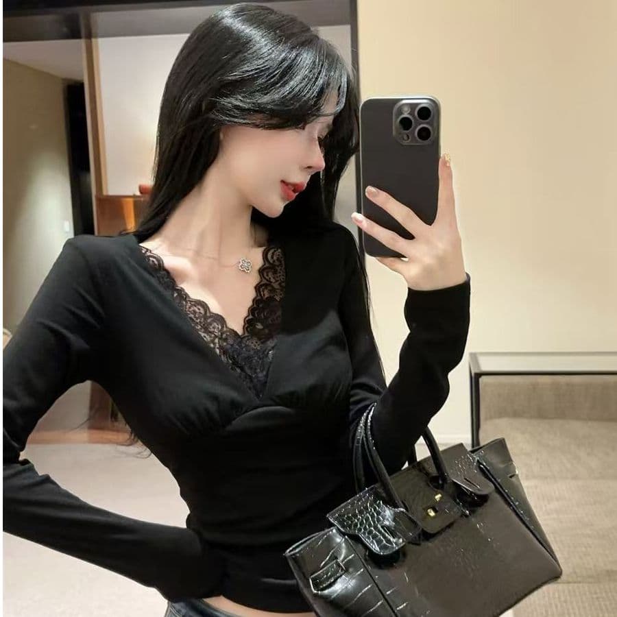 가을 순수한 욕망 패치워크 긴팔 레이스 맨위 새로운 슬림해 보이는 디자인 몸매 가꾸기 쇼트 스타일 티셔츠 기본 셔츠 여성 상세 이미지 5