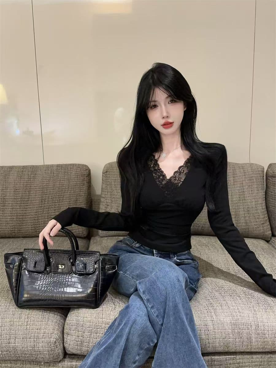 가을 순수한 욕망 패치워크 긴팔 레이스 맨위 새로운 슬림해 보이는 디자인 몸매 가꾸기 쇼트 스타일 티셔츠 기본 셔츠 여성 상세 이미지 11
