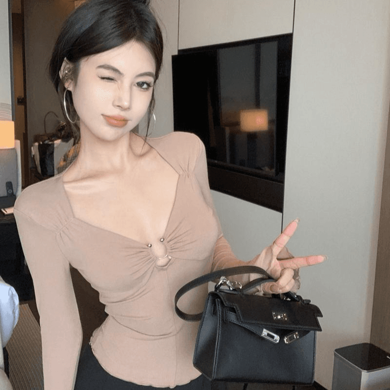 가을 순수한 욕망 핫걸 섹시함 홀로우 아웃 긴팔 나팔 소매 기본 셔츠 인사이드 가져 가라. 낮은 가슴 Chic 고유 한 짧은 여성 셔츠 이미지 5