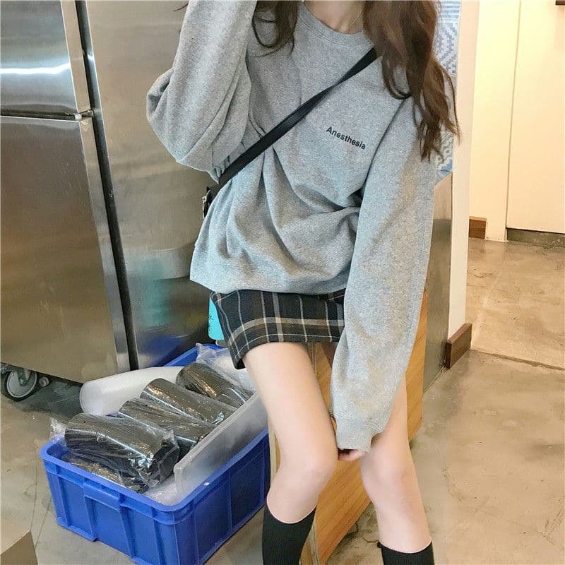 가을 새로운 한국 스타일 미니멀리즘 알파벳 루즈핏 슬림해 보이는 라운드 넥 긴팔 후드티 여자 학생 얇은 스타일 재킷 상세 이미지 7