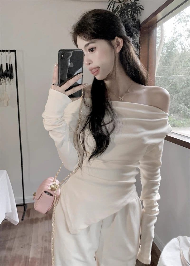 De 플러시 220 그램 오프숄더 기본 셔츠 가을 겨울 매운맛 표지 배 허리 수축 슬림해 보이는 불규칙 긴팔 맨위 상세 이미지 16