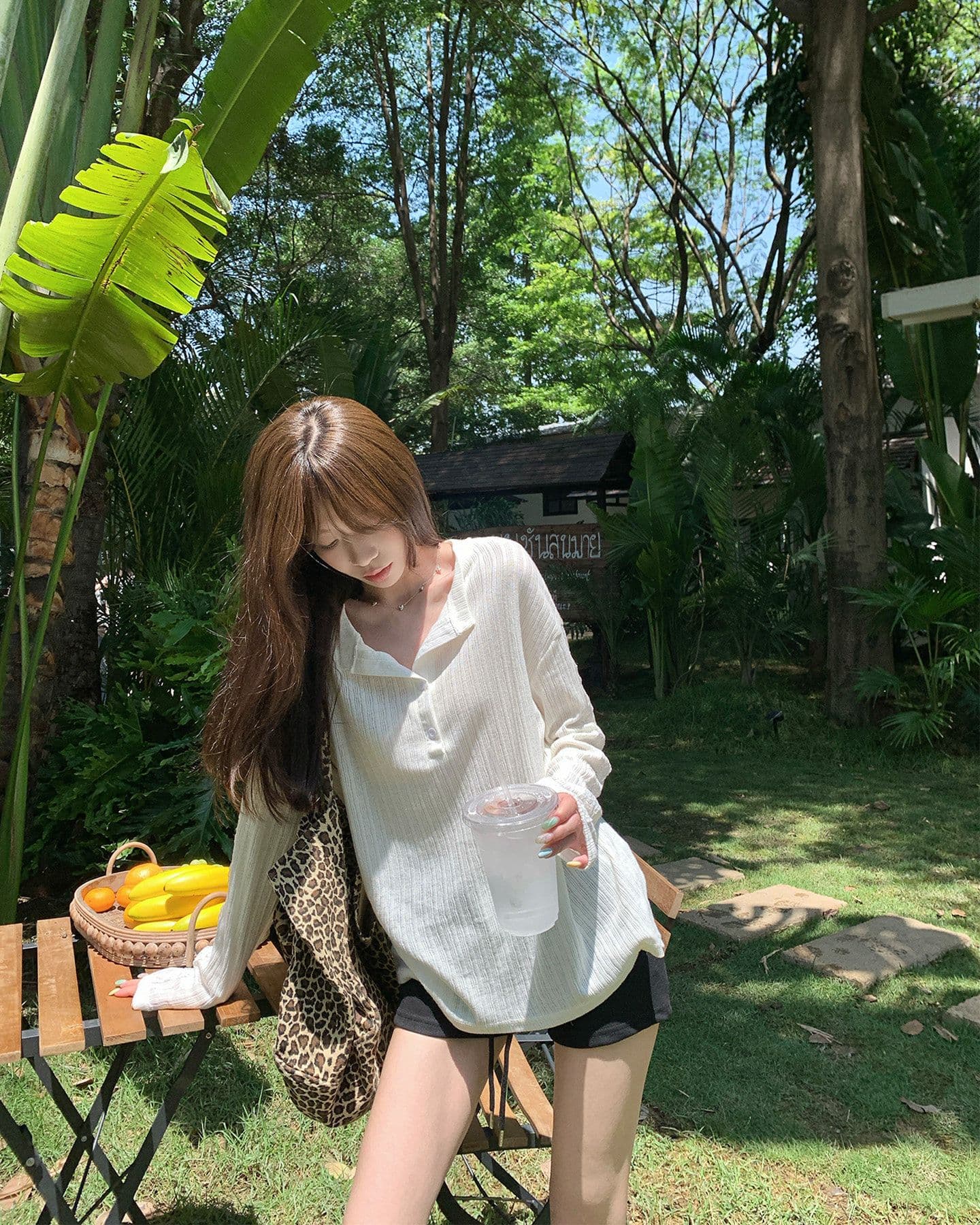원본 자카드 원단 한 부서 반 개방 버클 자외선 차단 티셔츠 여성 가을 얇은 스타일 홀로우 아웃 맨위 상세 이미지 9
