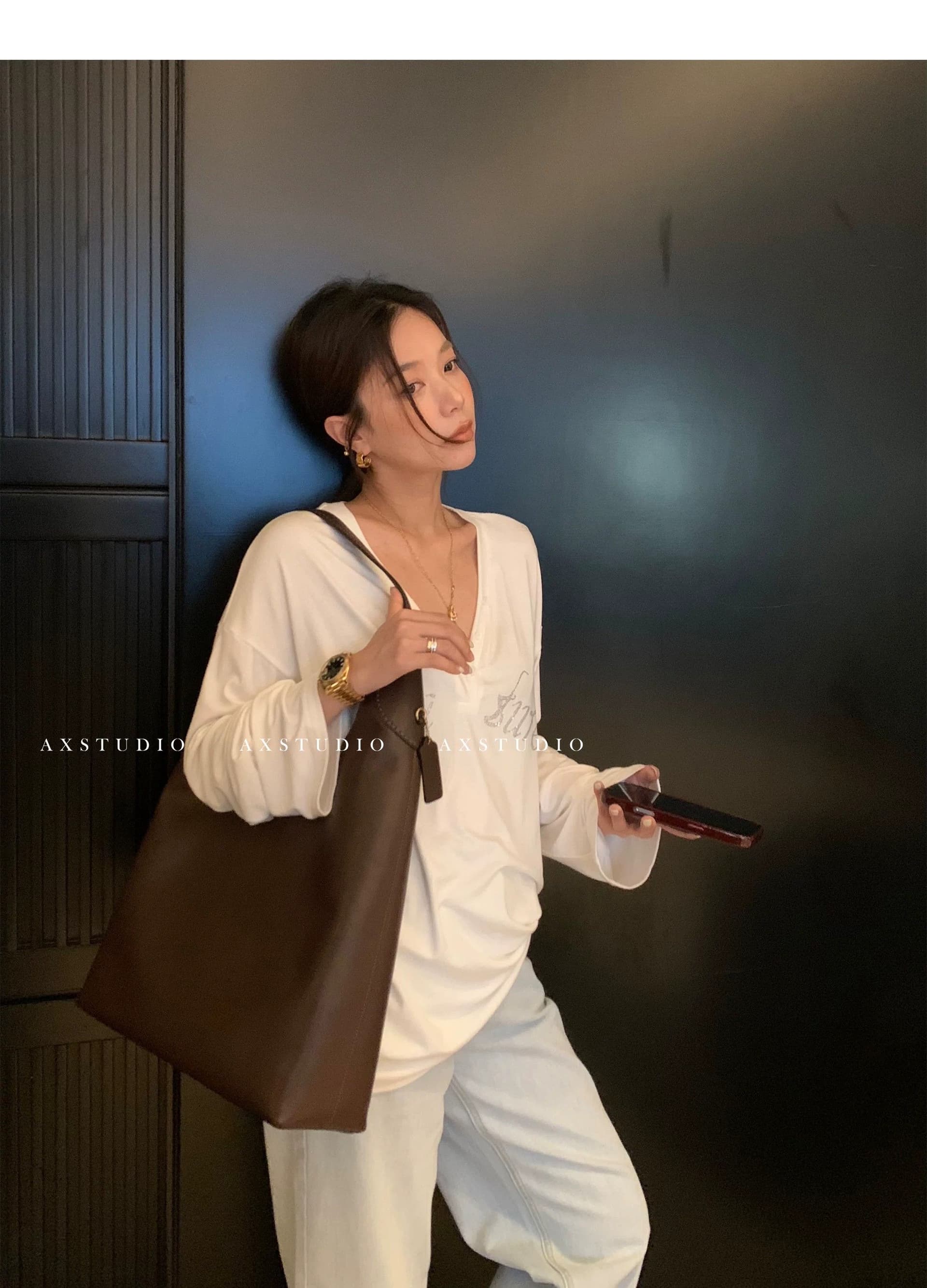 경관 그림 원본 것 알파벳 핫픽스 V넥 루즈핏 긴팔 자외선 차단 티셔츠 여성 셔츠 상세 이미지 13