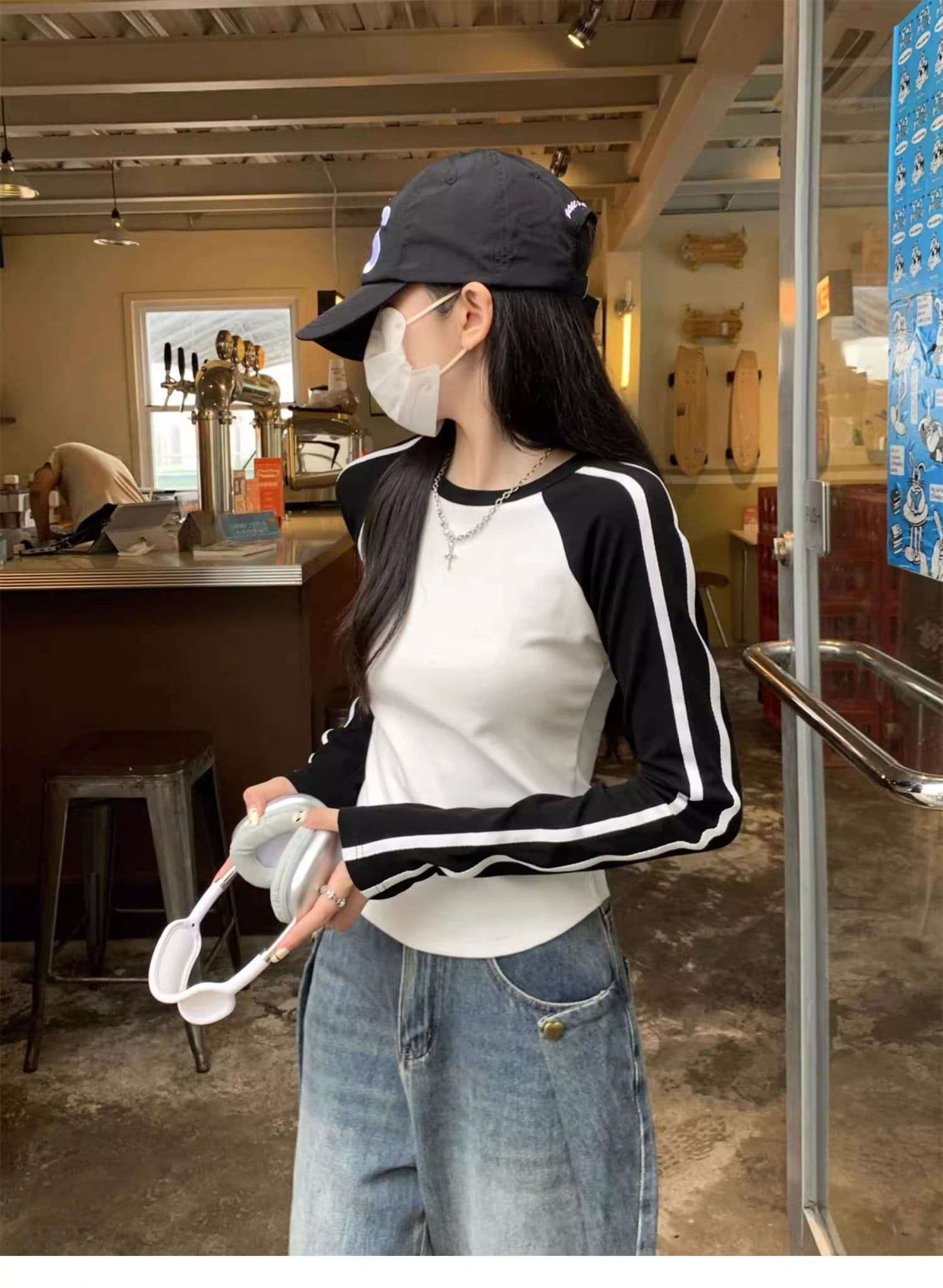 40 1 1 리브 면 레트로 삽입 어깨 티셔츠 여성 2026 가을 한국 스타일 핫걸 ins 긴팔 만나는 인사이드 가져 가라. 상세 이미지 16