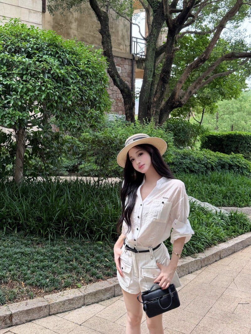 원본 원단 파란색 스탠드 칼라 루즈핏 긴팔 여성 셔츠 가을 V넥 여성 셔츠 조기 가을 셔츠 상세 이미지 27
