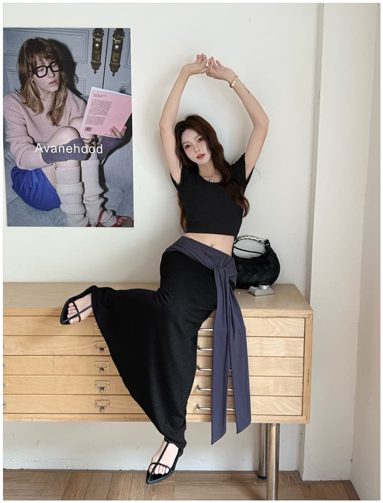 홍콩 느낌 몸매 가꾸기 반팔 티셔츠 배색 허리 수축 스트랩 캐주얼 반신 스커트 품격 투피스 슈트 여성 상세 이미지 17
