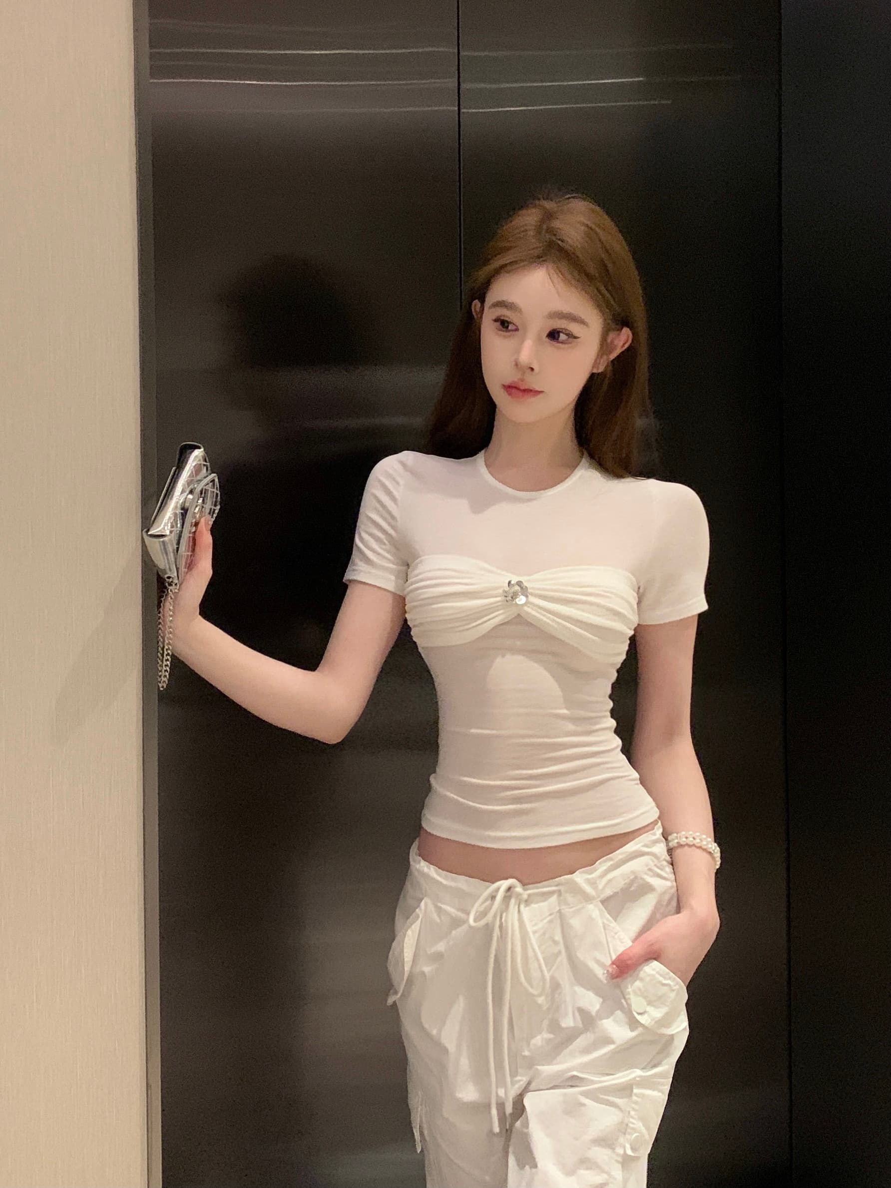 실사 정가 순수한 욕망 주름 라운드 넥 반팔 티셔츠 여성 디자인 센스 작은 대중 몸매 가꾸기 슬림해 보이는 맨위 상세 이미지 14