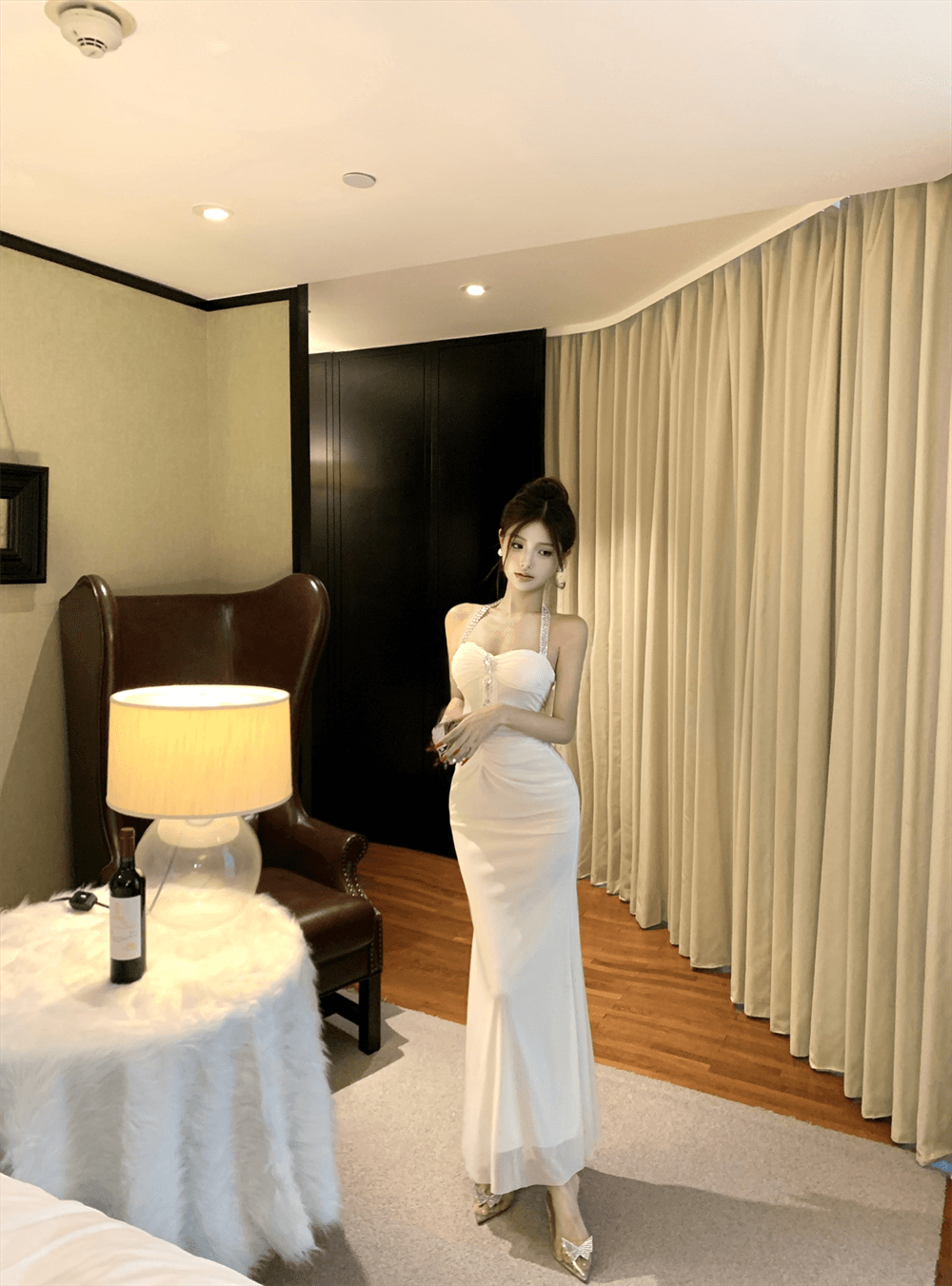 실사 고급 센스 명문 여성 무거운 작업 훈련 민소매 행침 목 예복 치마 빛 럭셔리 섹시함 인어 꼬리 백리스 품격 드레스 상세 이미지 13