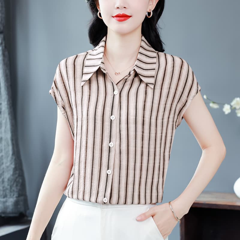 실사 2026 여름 신제품 미니멀리즘 캐주얼 폴로 칼라 여성 스트라이프 Feifei 소매 아름다운 편안함 작은 셔츠 이미지 3