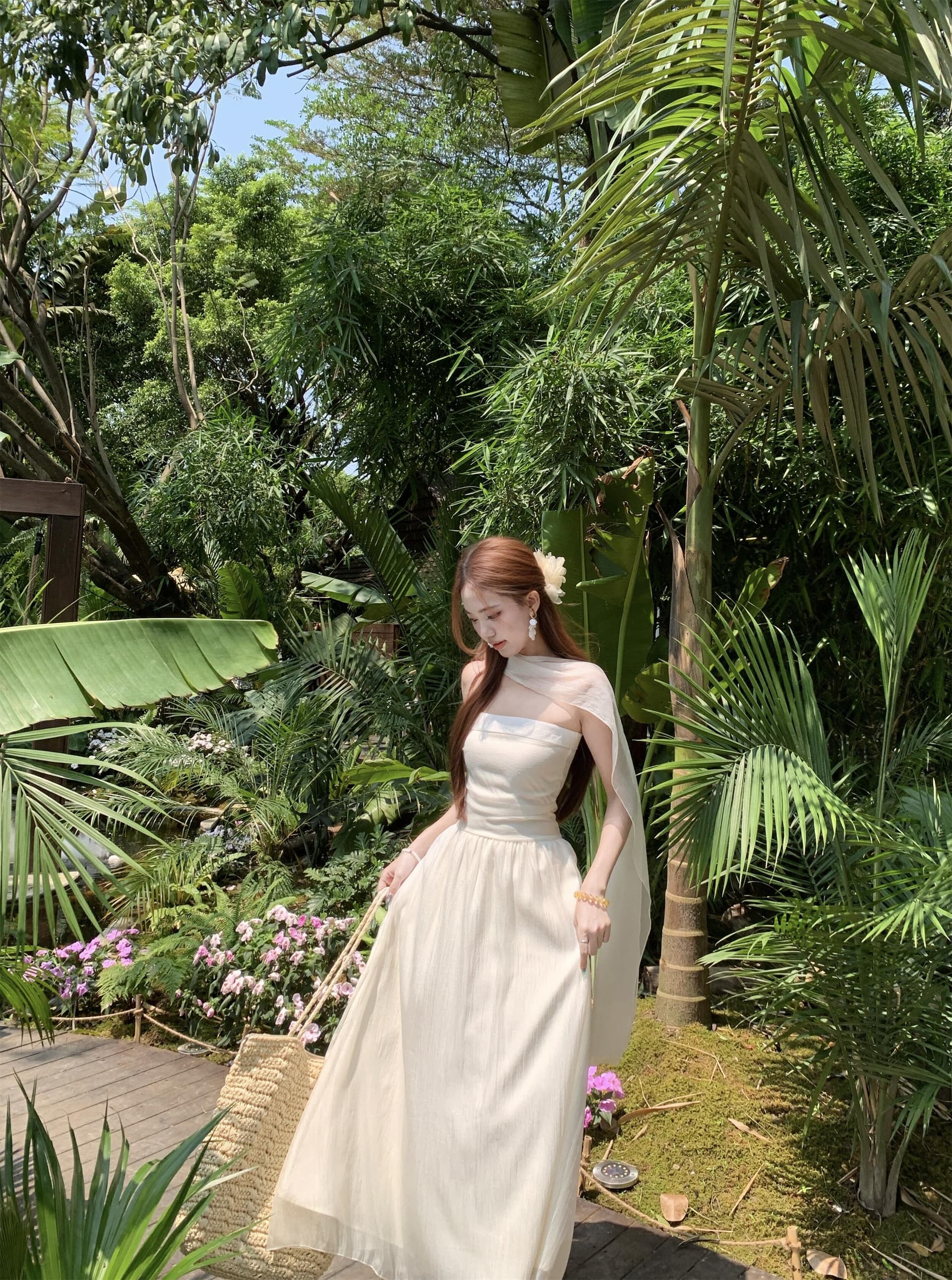 실사 정가 프랑스식 우아함 품격 Chic 숄 칼라 디자인 튜브탑 치마 허리 수축 슬림해 보이는 여성 드레스 상세 이미지 4