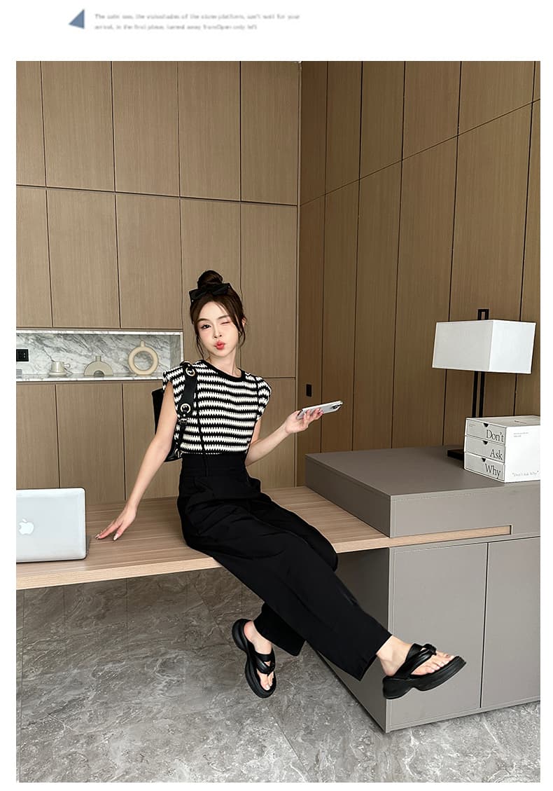 유럽 역 넓은 다리 멜빵 바지 세트 여성 여름 새로운 멜빵 패션 스트라이프 민소매 티셔츠 투피스 세트 상세 이미지 17