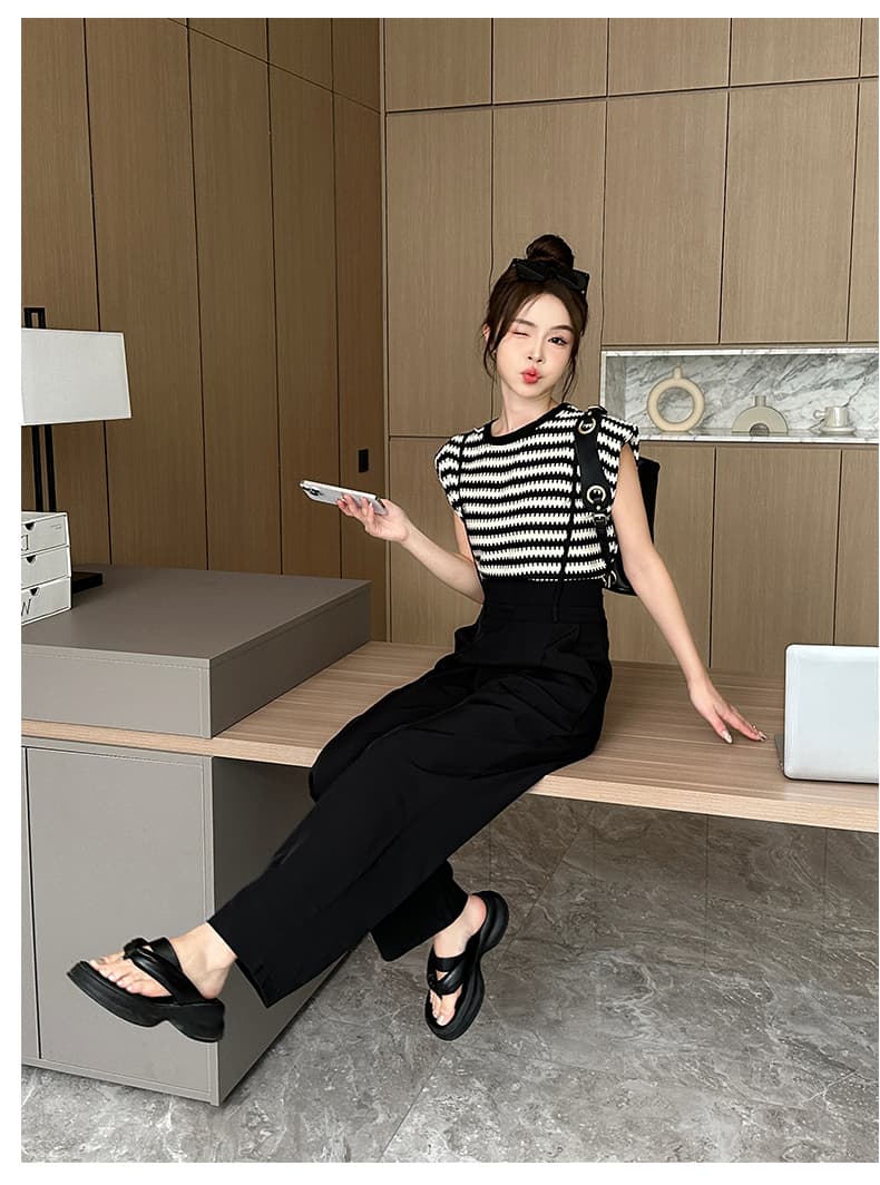 유럽 역 넓은 다리 멜빵 바지 세트 여성 여름 새로운 멜빵 패션 스트라이프 민소매 티셔츠 투피스 세트 상세 이미지 25