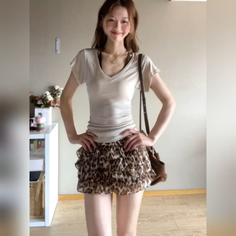 레오파드 무늬 퍼프 프릴 케이크 미니 스커트 여성 봄 여름 작은 키 레벨 센스 연령 감소 다용도 반신 스커트 이미지 2