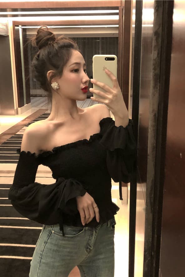 휴가 오프숄더 쉬폰 여성 셔츠 여름 디자인 센스 거품 소매 몸매 가꾸기 슬림해 보이는 튜브탑 아름다운 쇄골 맨위 트렌디 이미지 6
