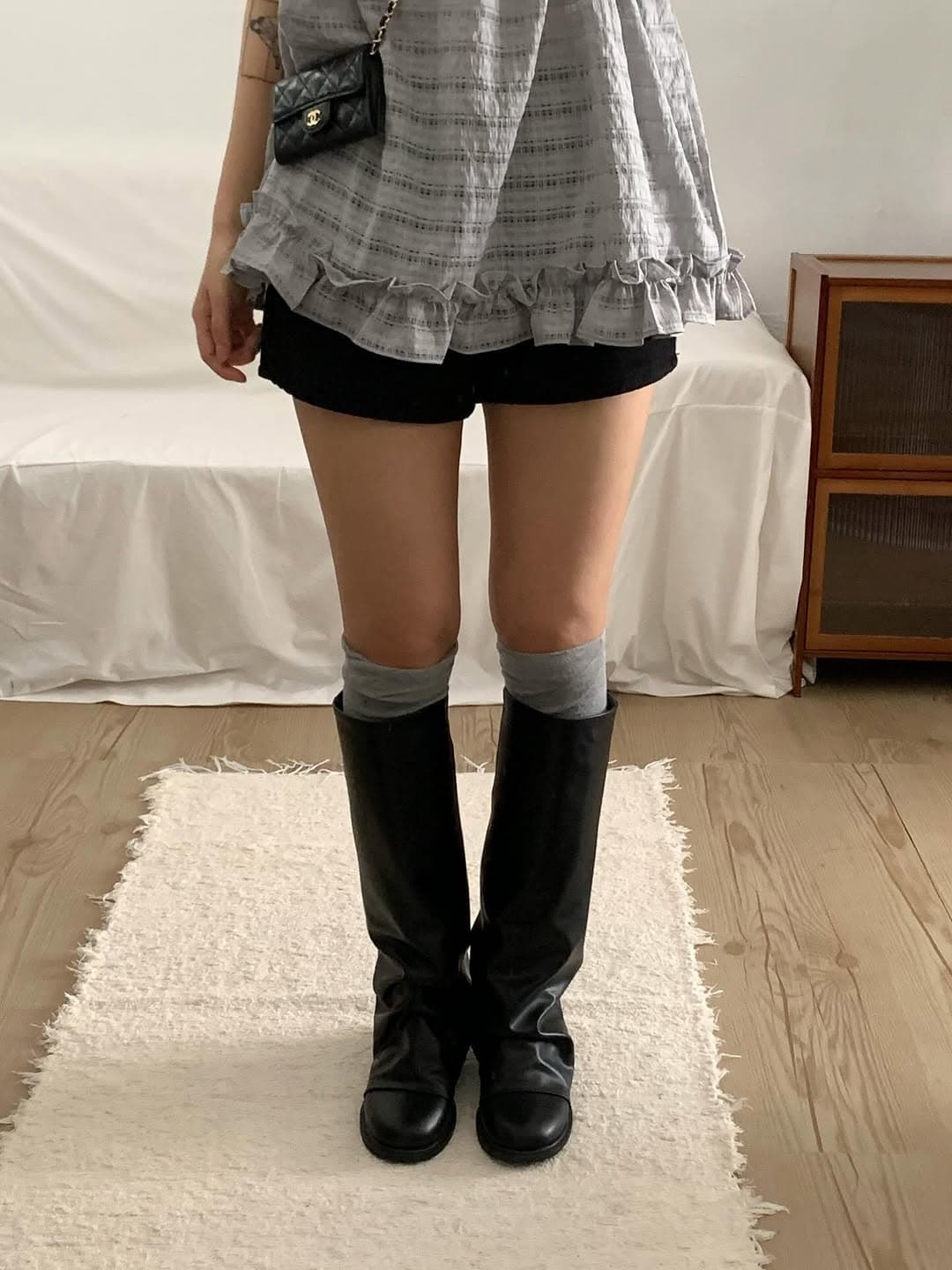 질감 센스 체크무늬 조끼 원피스 상세 이미지 4