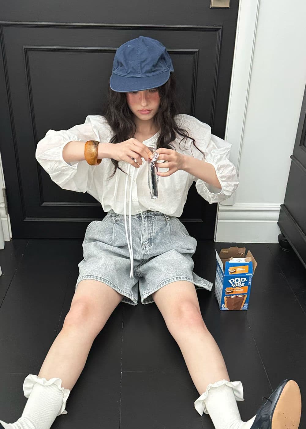 있음 선적 chic 다용도 작은 대중 패션 라운드 넥 셔츠 이미지 2