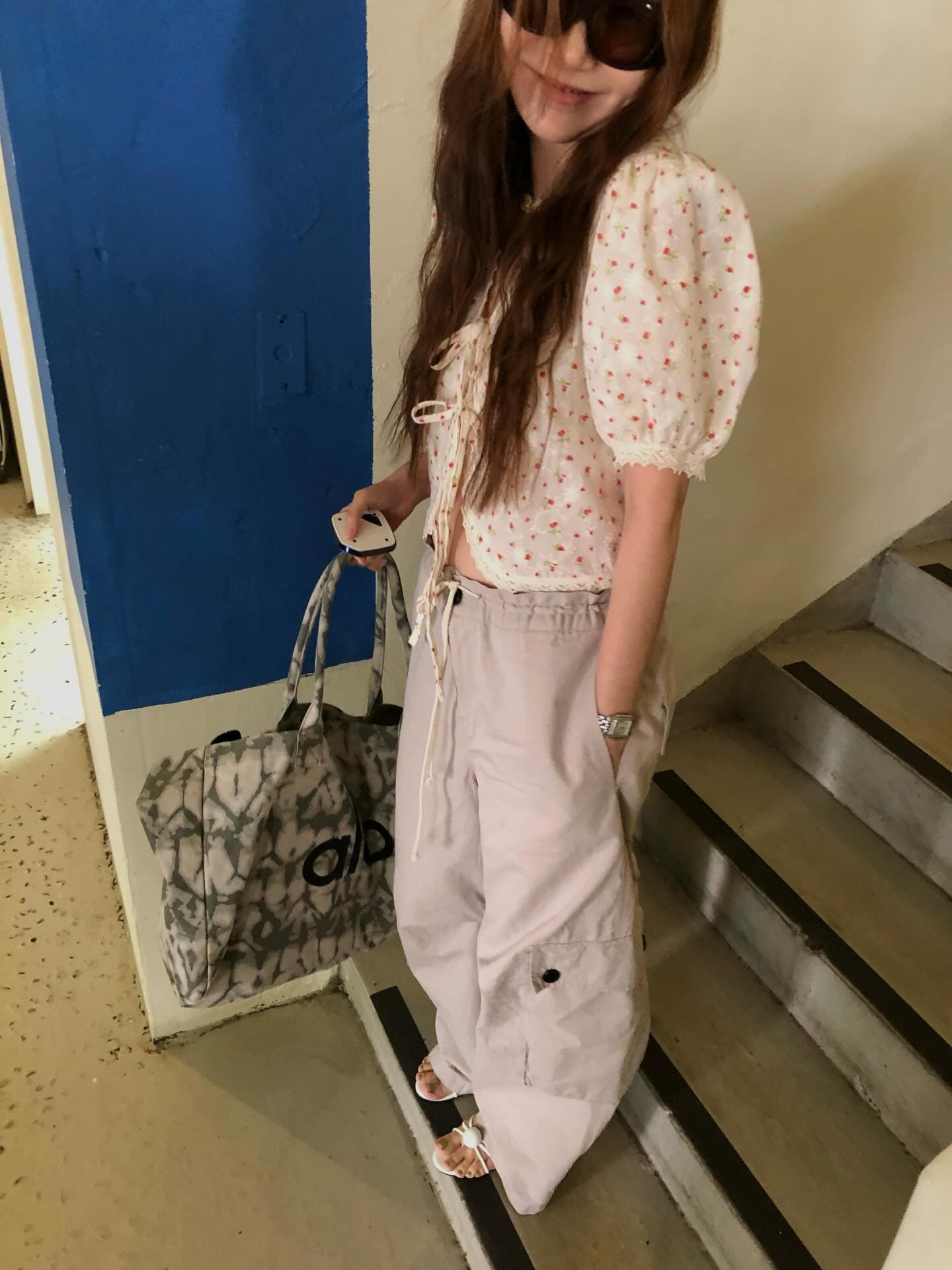 있음 선적 chic 다용도 작은 대중 패션 꽃무늬 셔츠 상세 이미지 24