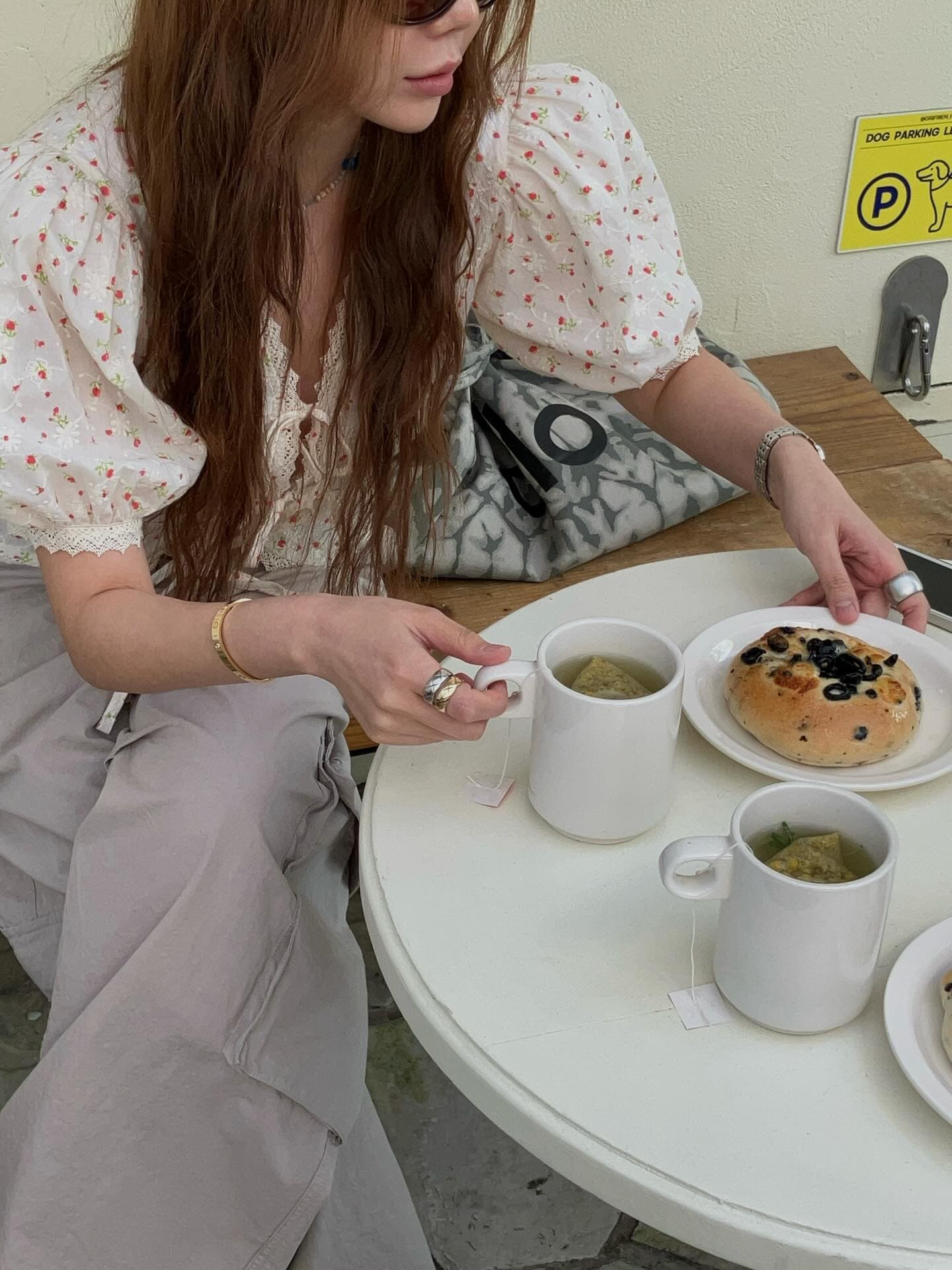 있음 선적 chic 다용도 작은 대중 패션 꽃무늬 셔츠 상세 이미지 32