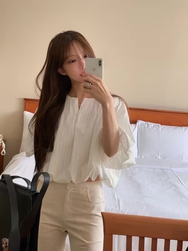 라운드 넥 자카드 꽃밭 반팔 맨위 싱글 줄 버튼