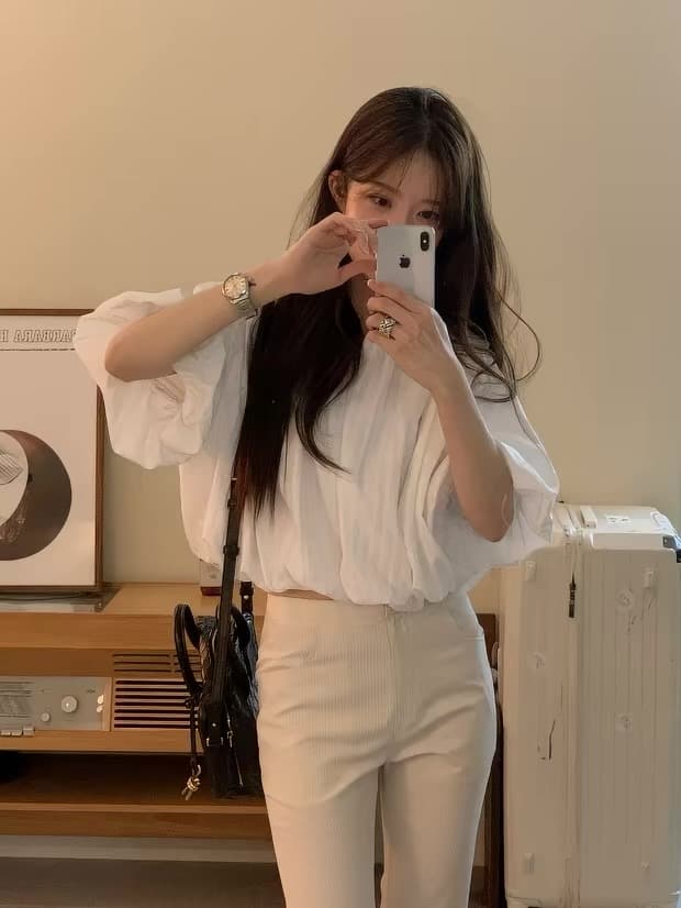 라운드 넥 자카드 꽃밭 반팔 맨위 싱글 줄 버튼 상세 이미지 4