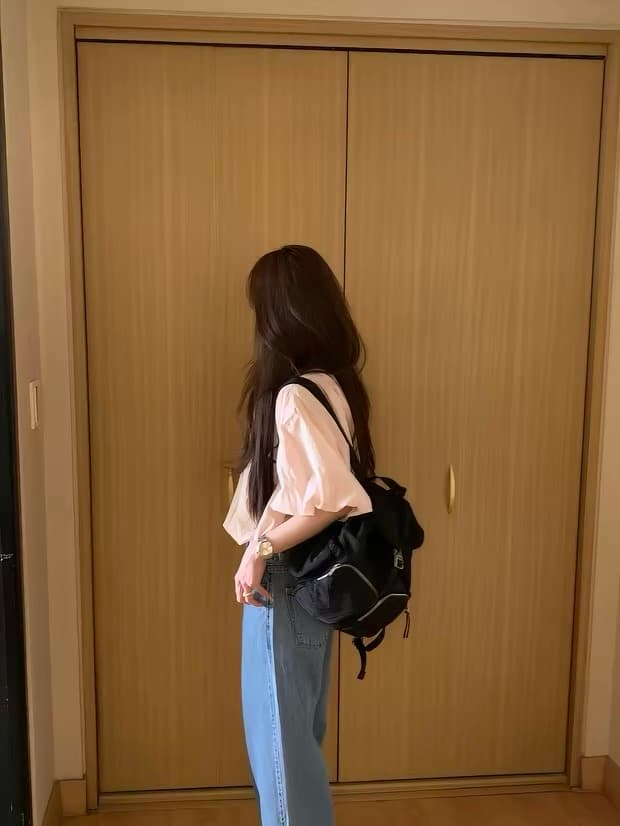 라운드 넥 자카드 꽃밭 반팔 맨위 싱글 줄 버튼 상세 이미지 9
