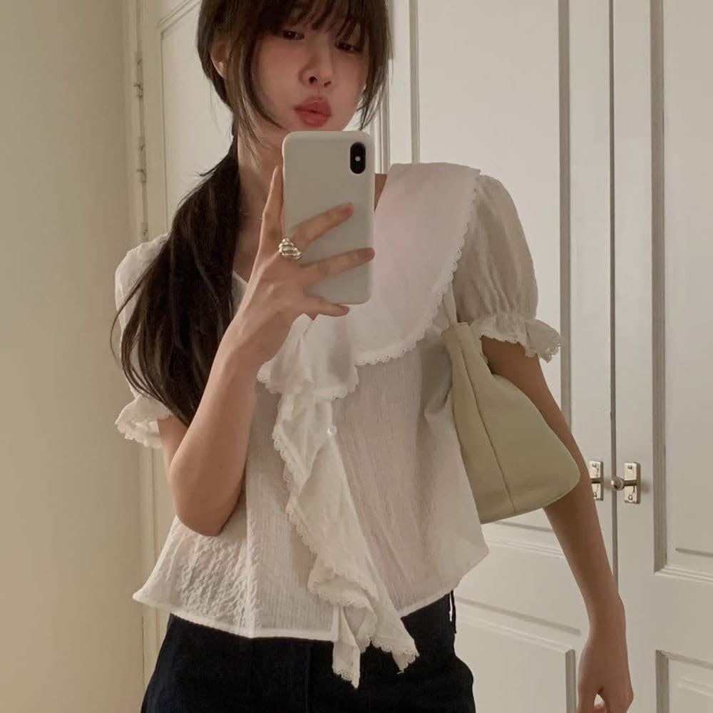 한 부서 폴로 칼라 프릴 싱글 줄 버튼 맨위 상세 이미지 9