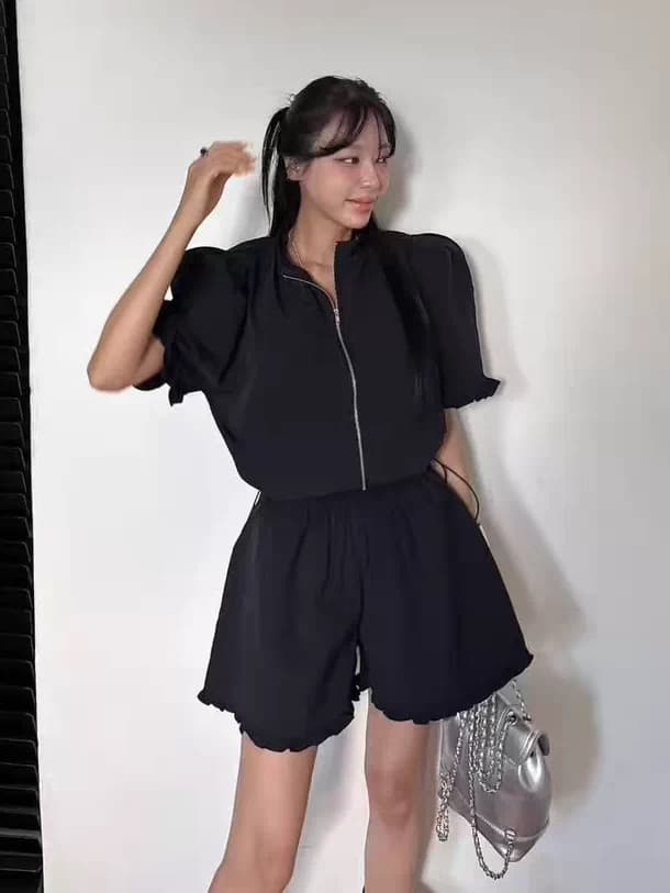 다용도 작은 대중 패션 반바지 반팔 스탠드 칼라 맨위 투피스 세트 상세 이미지 4