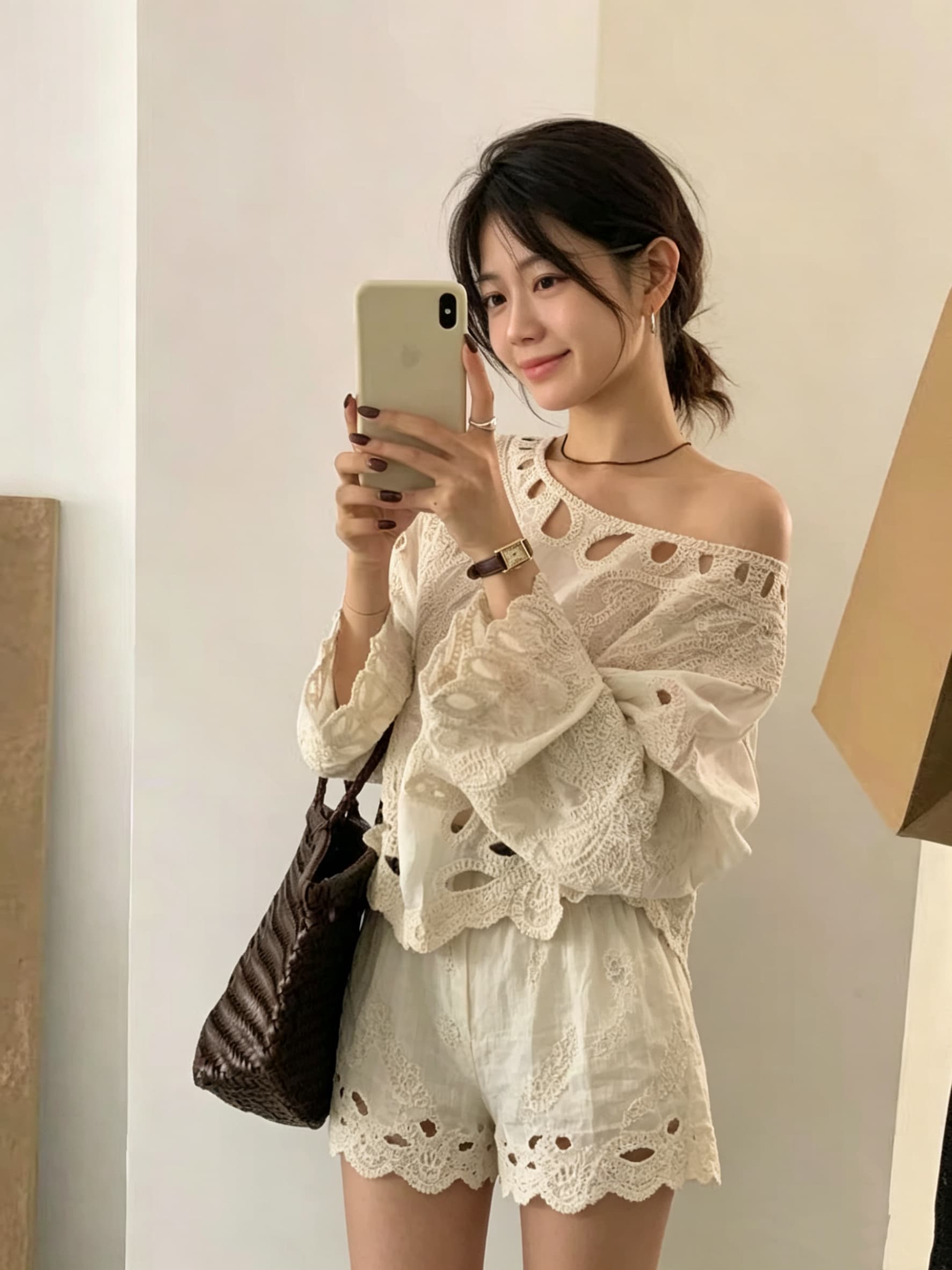 있음 선적 다용도 작은 대중 패션 홀로우 아웃 셔츠 상세 이미지 2
