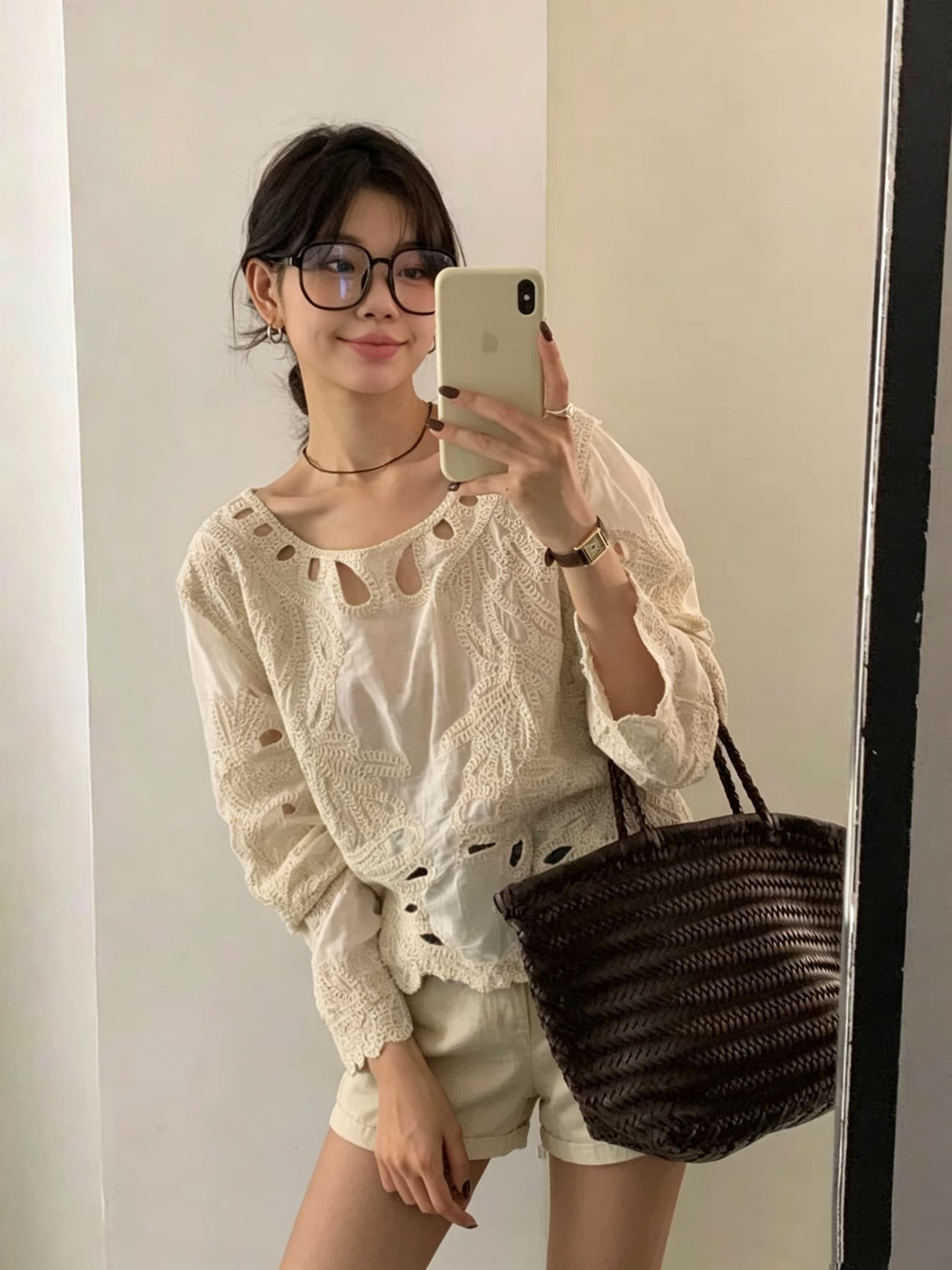 있음 선적 다용도 작은 대중 패션 홀로우 아웃 셔츠 상세 이미지 3