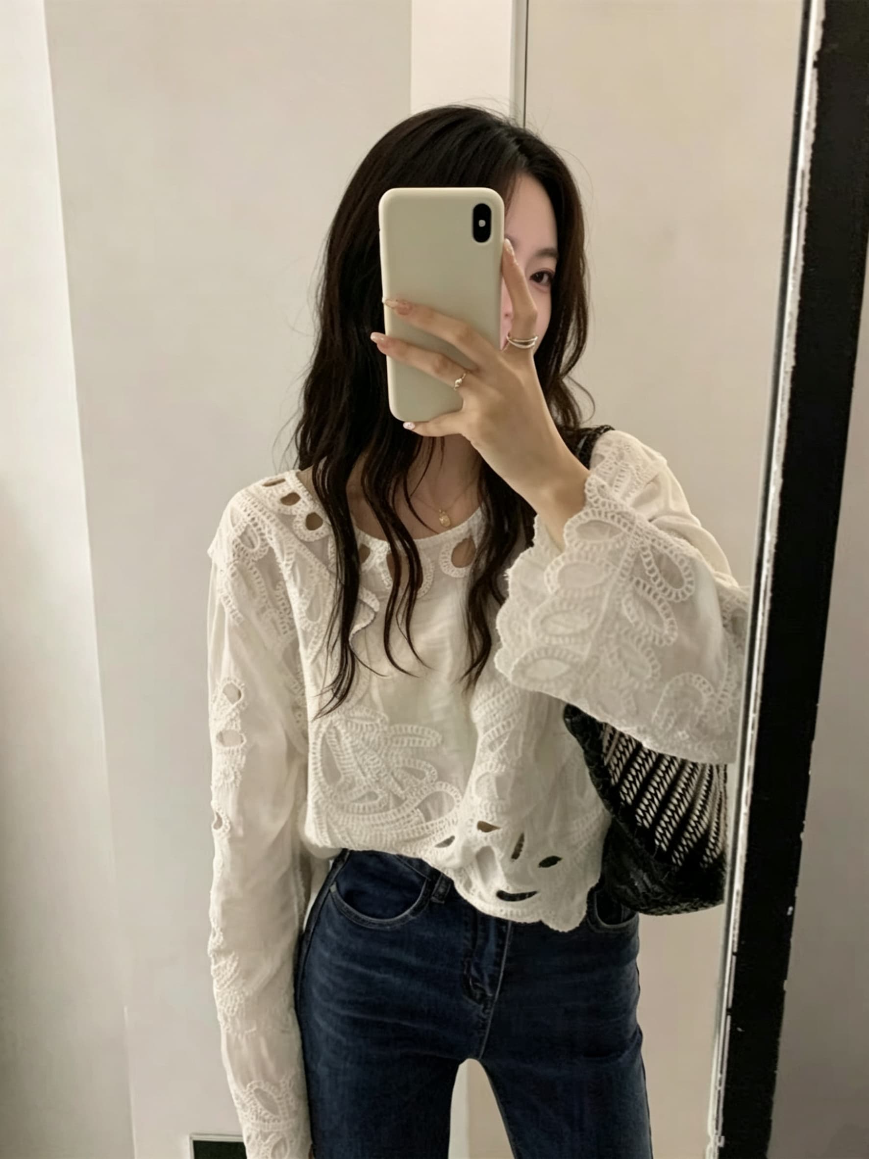 있음 선적 다용도 작은 대중 패션 홀로우 아웃 셔츠 상세 이미지 10