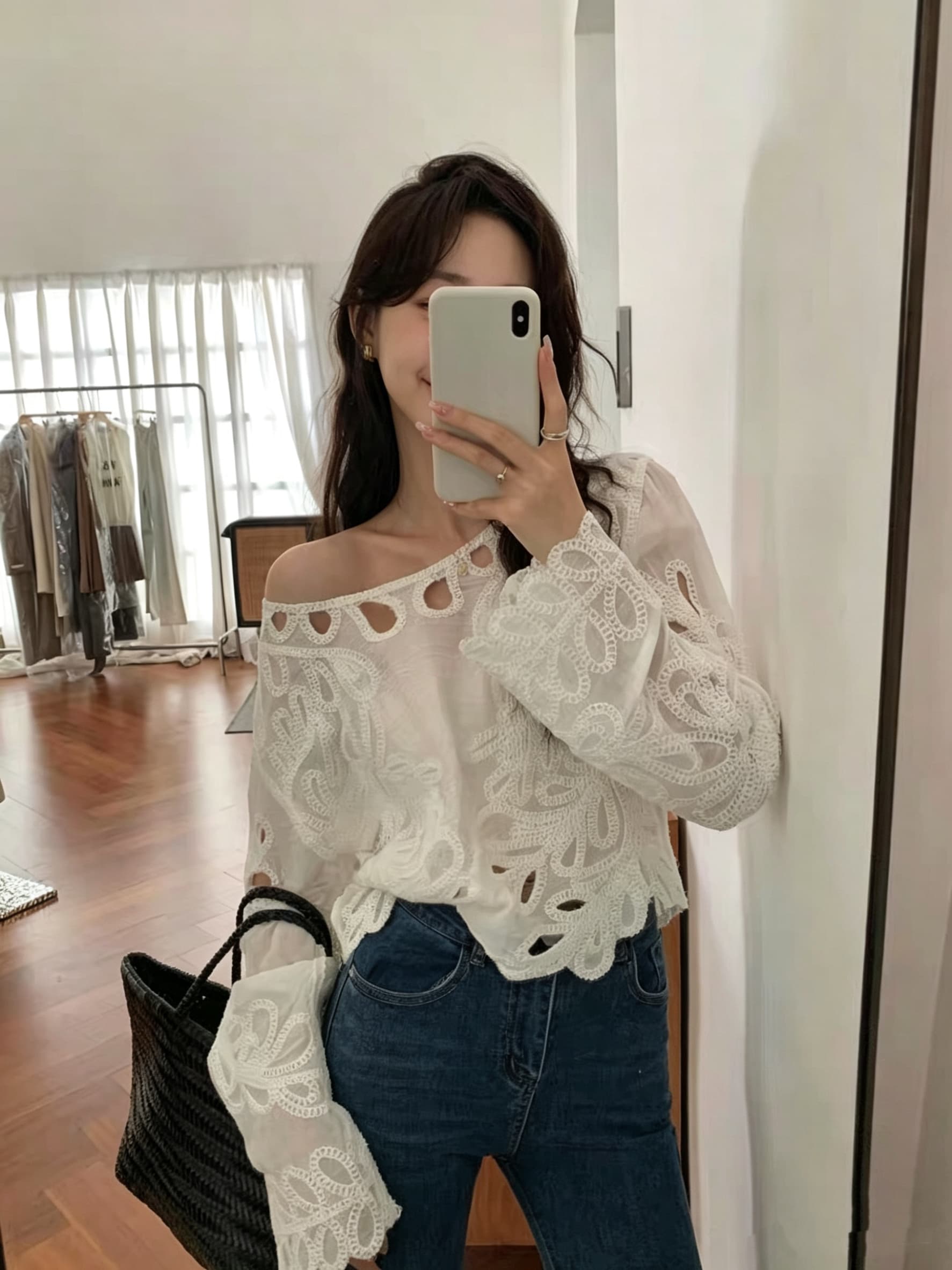 있음 선적 다용도 작은 대중 패션 홀로우 아웃 셔츠 상세 이미지 13