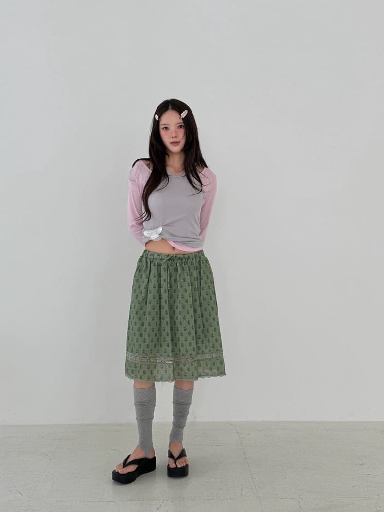 있음 선적 한 부서 ins 다용도 작은 대중 패션 레트로 무늬 반신 스커트 상세 이미지 5