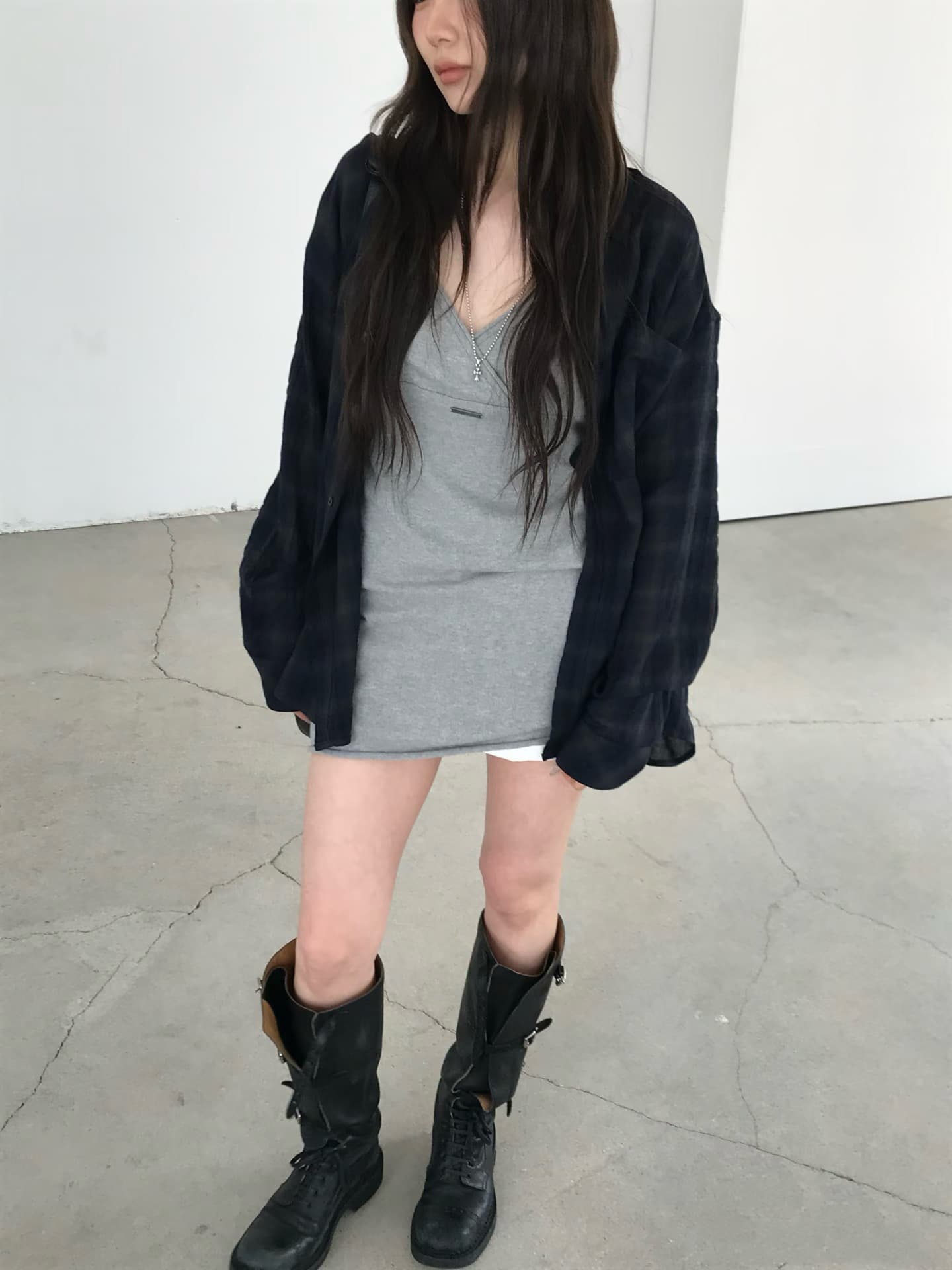 한 부서 동대문 십자가 디자인 슬립 드레스 체크무늬 셔츠 투피스 세트 이미지 2