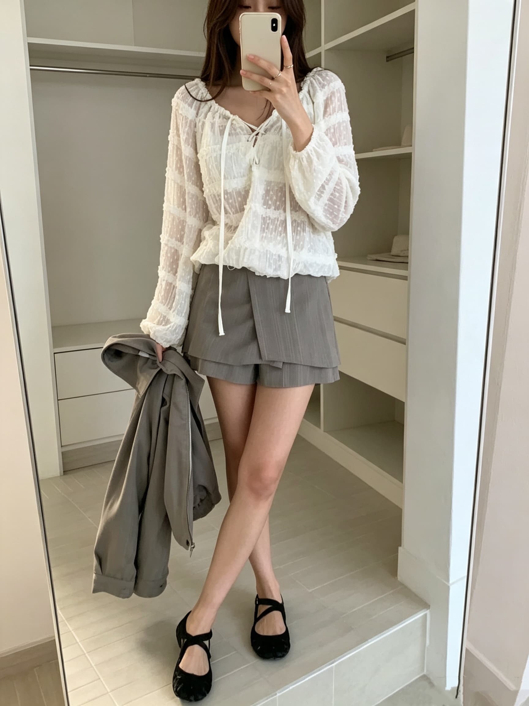 있음 선적 한 부서 다용도 반 개방 칼라 레이스업 공예 프릴 쉬폰 긴팔 맨위 상세 이미지 4