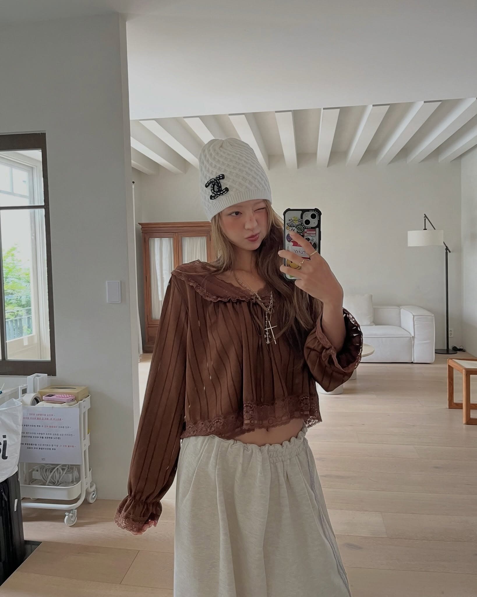있음 선적 한 부서 ins 다용도 작은 대중 패션 레이스 레이스 칼라 스트라이프 새틴 셔츠 상세 이미지 29